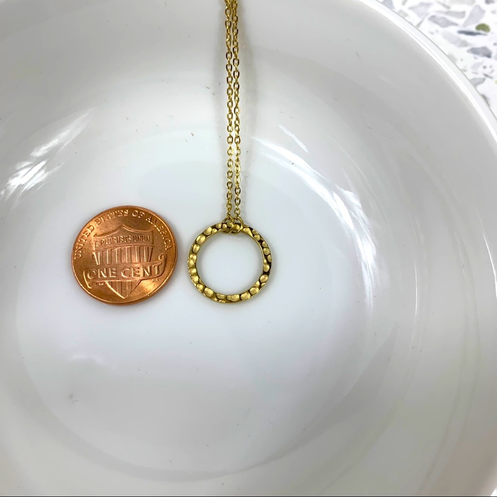 💎NEW Gold plated hammered circle‎ necklace